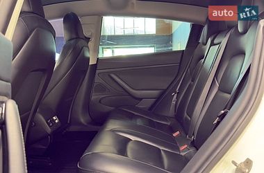 Седан Tesla Model 3 2019 в Николаеве