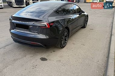 Седан Tesla Model 3 2024 в Ивано-Франковске