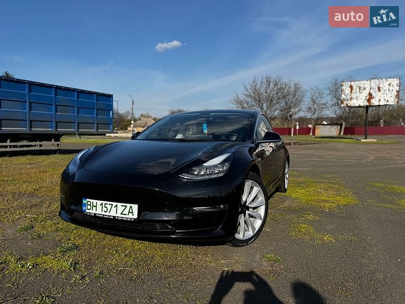 Tesla Model 3 2018