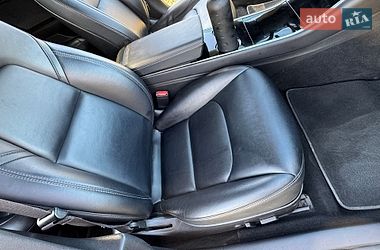 Седан Tesla Model 3 2018 в Киеве