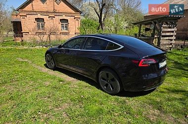 Седан Tesla Model 3 2018 в Бердичеве