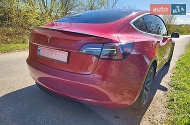 Седан Tesla Model 3 2018 в Тернополі