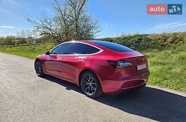 Седан Tesla Model 3 2018 в Тернополі
