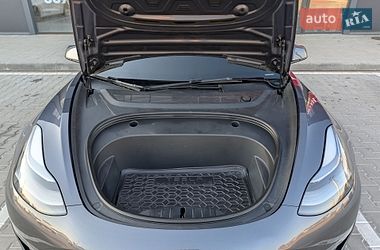 Седан Tesla Model 3 2023 в Киеве