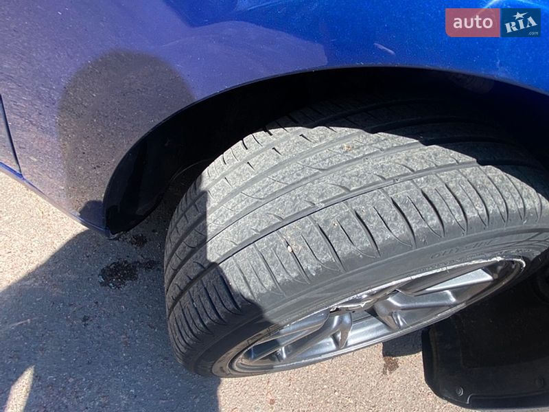 Седан Tesla Model 3 2019 в Житомире