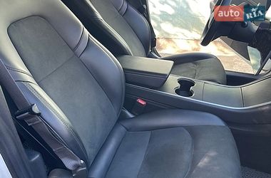Седан Tesla Model 3 2018 в Кропивницькому
