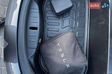 Седан Tesla Model 3 2020 в Днепре
