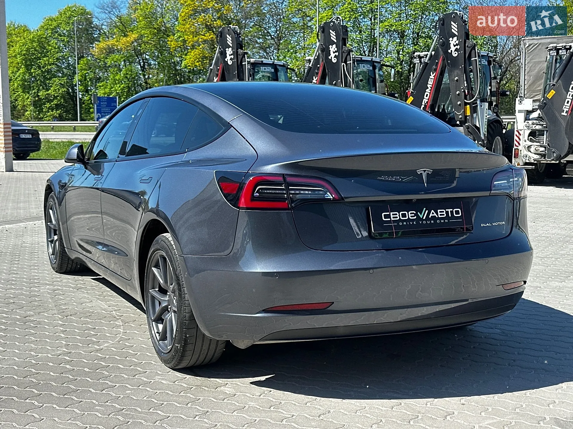 2022 Tesla Model 3 - мініатюра 9