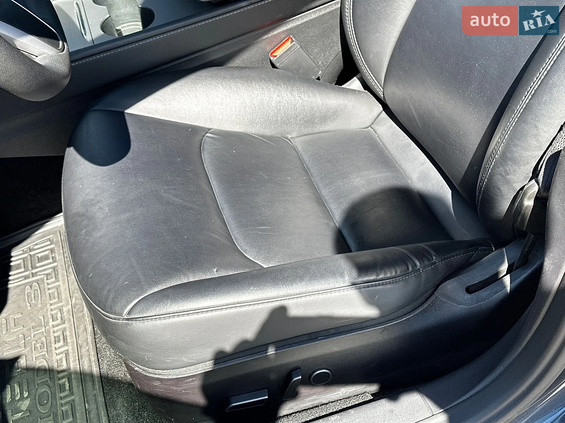 2022 Tesla Model 3 - мініатюра 26