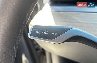 Седан Tesla Model 3 2022 в Львові