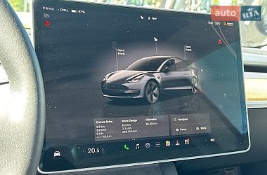 Седан Tesla Model 3 2022 в Львові