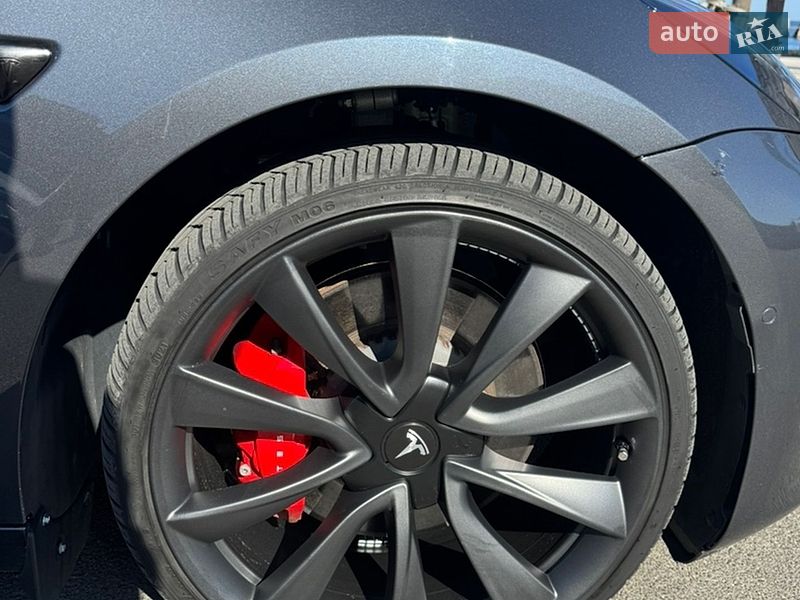 Седан Tesla Model 3 2020 в Одессе