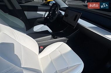 Седан Tesla Model 3 2020 в Одессе