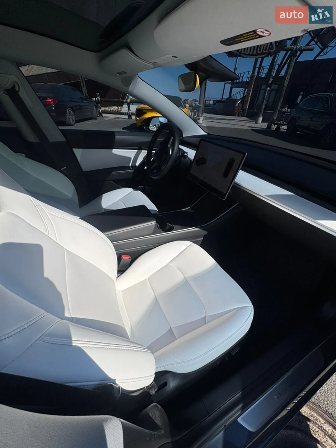 2020 Tesla Model 3 - мініатюра 11