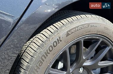 Седан Tesla Model 3 2024 в Луцьку