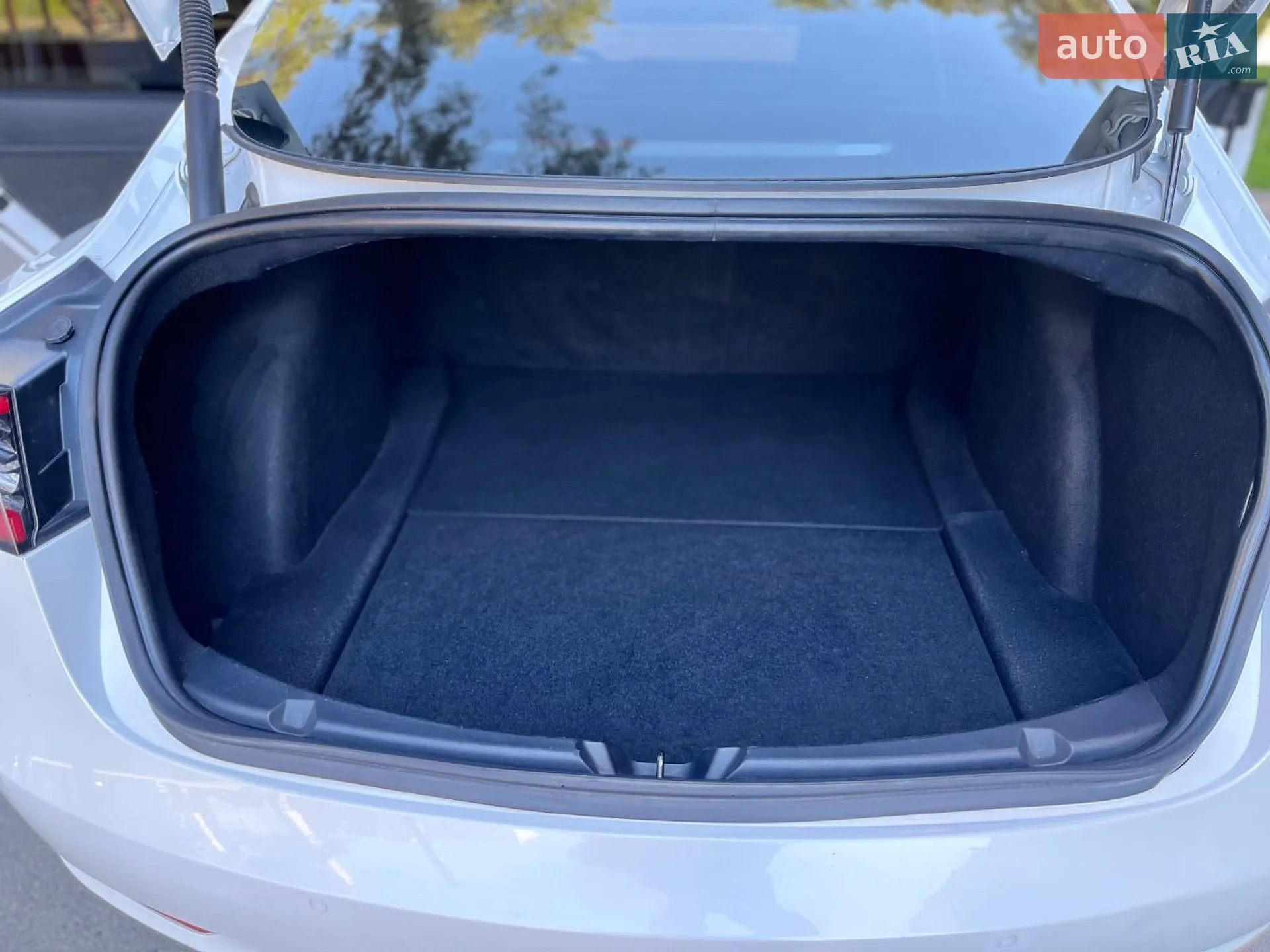 2022 Tesla Model 3 - мініатюра 15