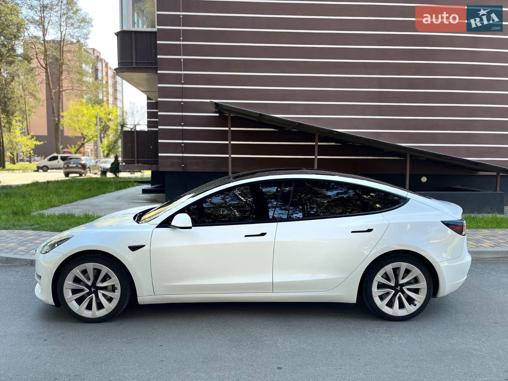 2022 Tesla Model 3 - мініатюра 32