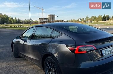 Седан Tesla Model 3 2022 в Львові