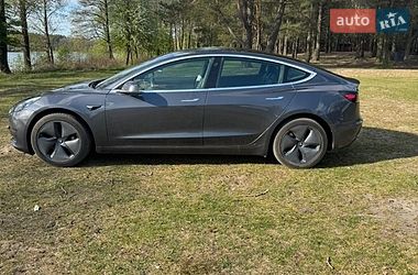 Седан Tesla Model 3 2019 в Ковеле
