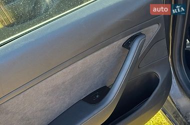 Седан Tesla Model 3 2019 в Ковеле