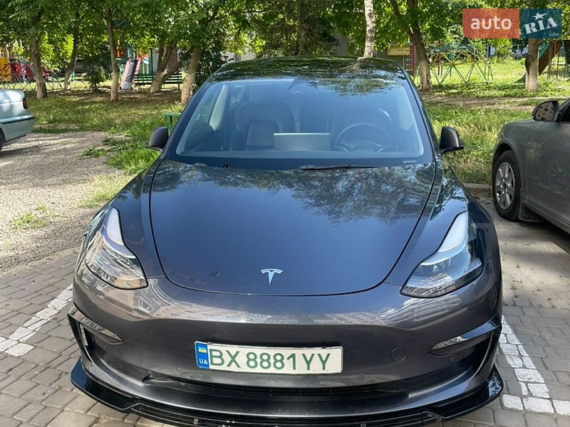Седан Tesla Model 3 2022 в Каменец-Подольском
