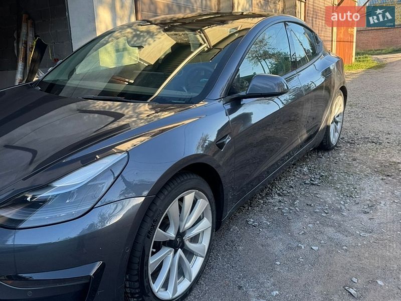Седан Tesla Model 3 2022 в Каменец-Подольском