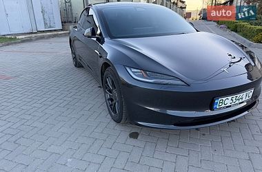 Седан Tesla Model 3 2024 в Золочеве