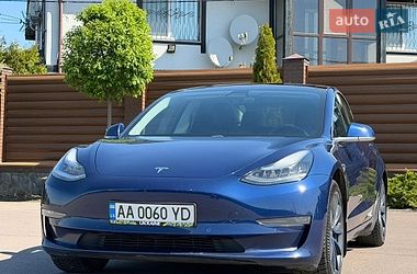 Седан Tesla Model 3 2017 в Борисполе