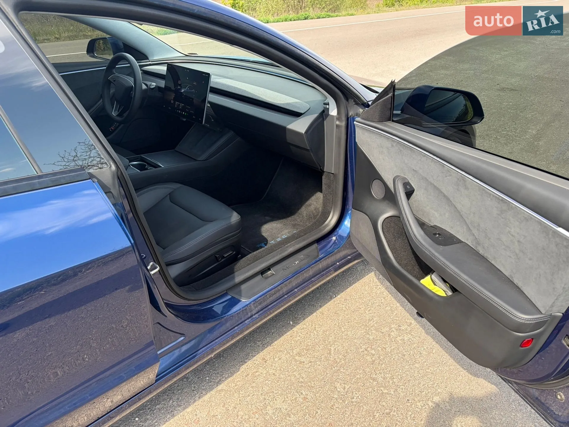 2024 Tesla Model 3 - мініатюра 13