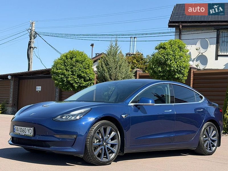 Седан Tesla Model 3 2017 в Борисполе