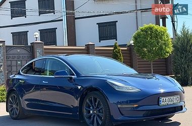 Седан Tesla Model 3 2017 в Борисполе