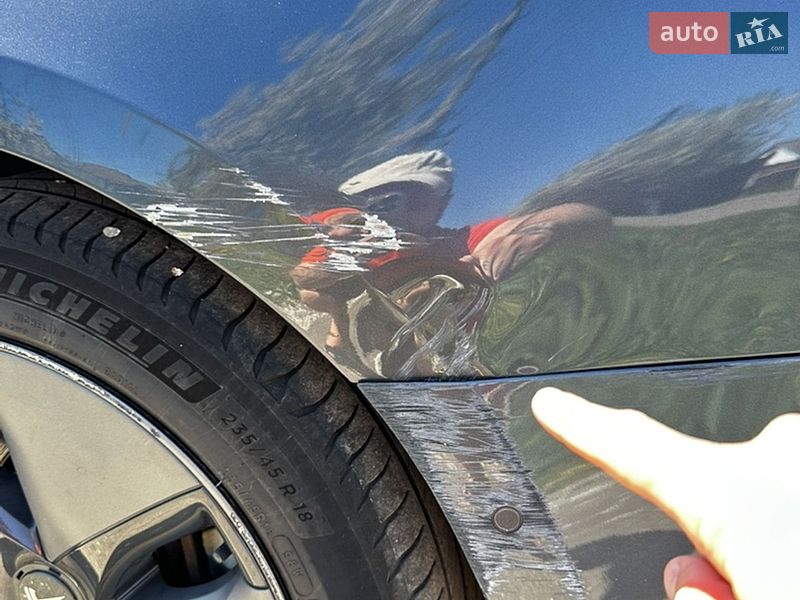 Седан Tesla Model 3 2020 в Киеве