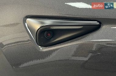 Седан Tesla Model 3 2024 в Киеве