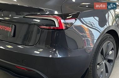 Седан Tesla Model 3 2024 в Киеве