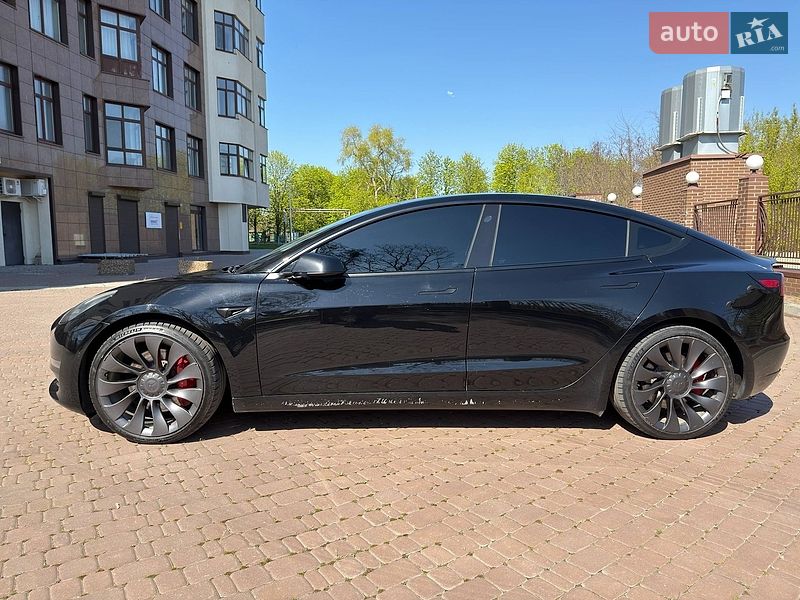 Седан Tesla Model 3 2020 в Харькове