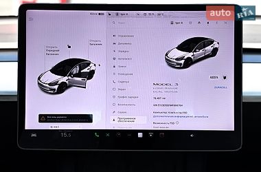 Седан Tesla Model 3 2020 в Києві