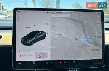 Седан Tesla Model 3 2020 в Ивано-Франковске