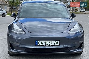 Седан Tesla Model 3 2020 в Запорожье