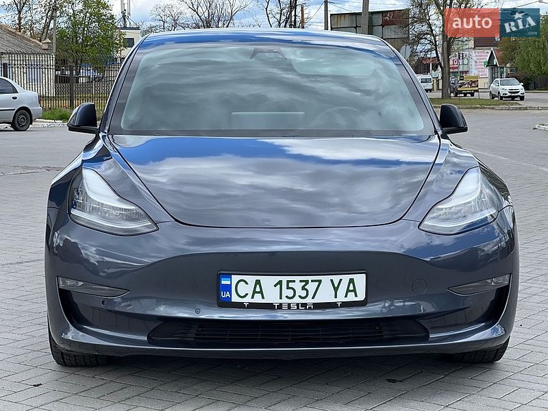 Седан Tesla Model 3 2020 в Запорожье