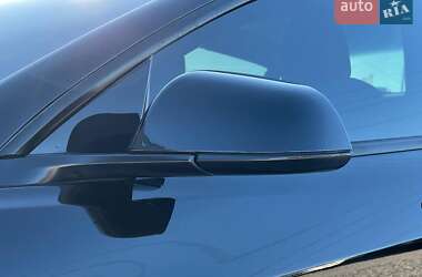 Седан Tesla Model 3 2021 в Львове