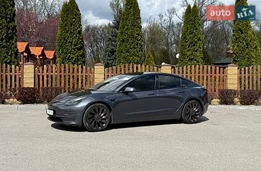 Седан Tesla Model 3 2021 в Дніпрі