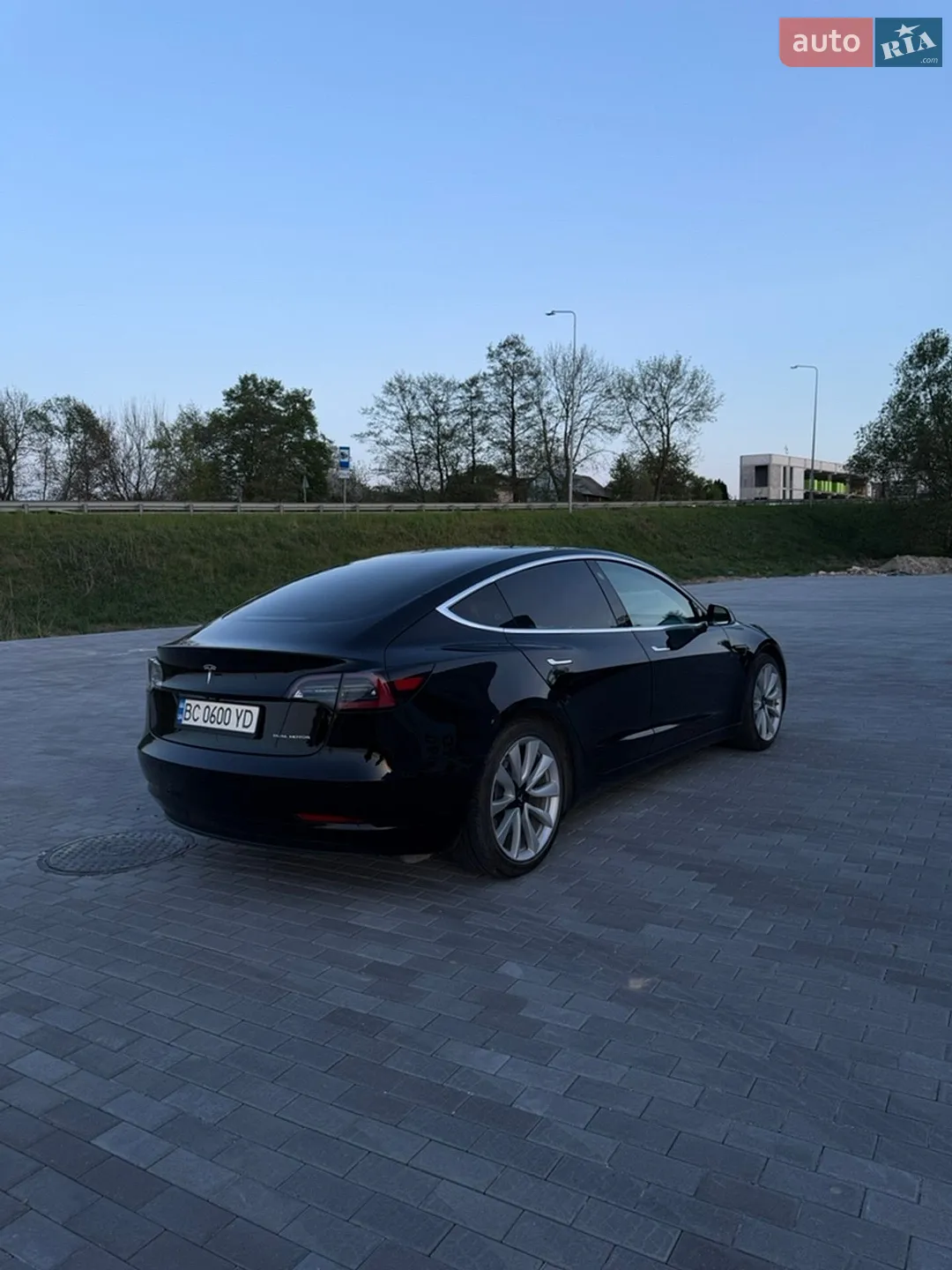 2019 Tesla Model 3 - мініатюра 5