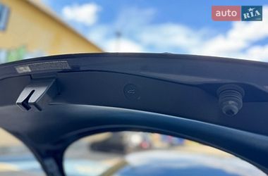 Седан Tesla Model 3 2021 в Луцке
