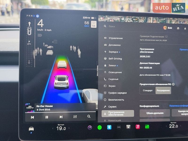 Седан Tesla Model 3 2024 в Стрые