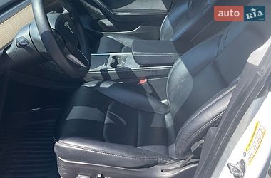 Седан Tesla Model 3 2021 в Харькове