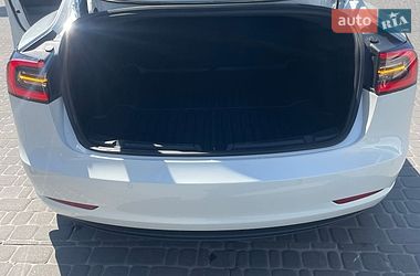 Седан Tesla Model 3 2021 в Харькове