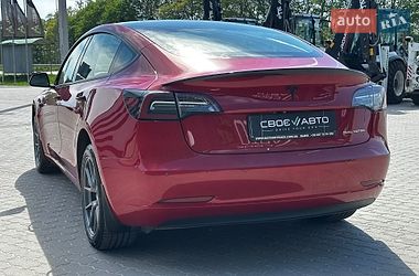 Седан Tesla Model 3 2020 в Львові