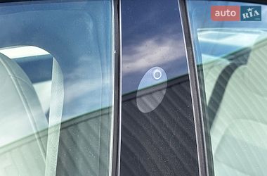 Седан Tesla Model 3 2020 в Львові