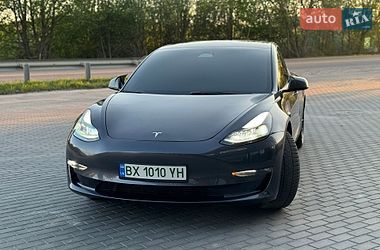 Седан Tesla Model 3 2021 в Вінниці