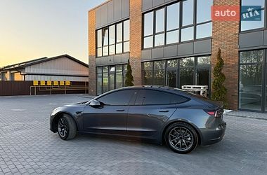 Седан Tesla Model 3 2021 в Вінниці
